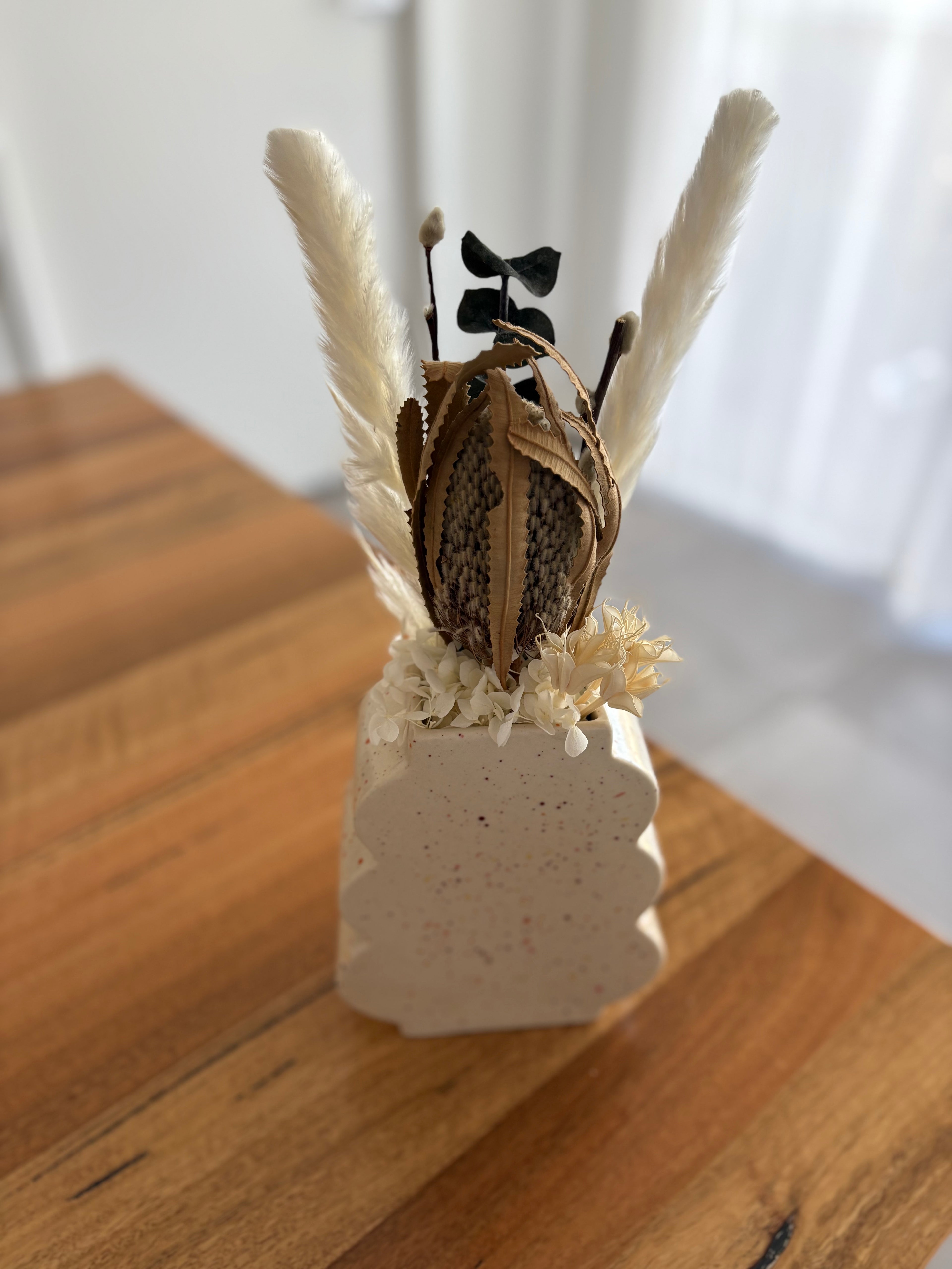 Medium Arrangement - Banksia & Nigella Neutral